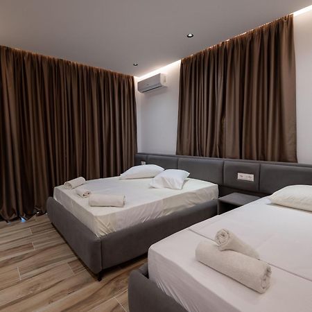Rest Hour Hotel Ксамил Екстериор снимка
