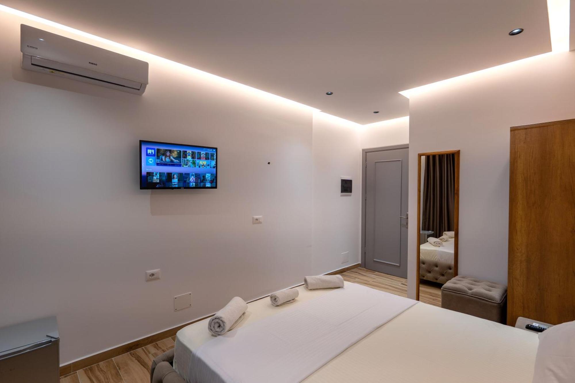Rest Hour Hotel Ксамил Екстериор снимка