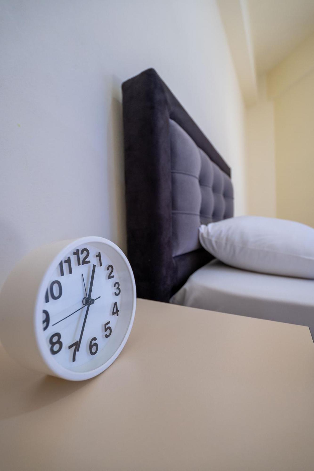 Rest Hour Hotel Ксамил Екстериор снимка