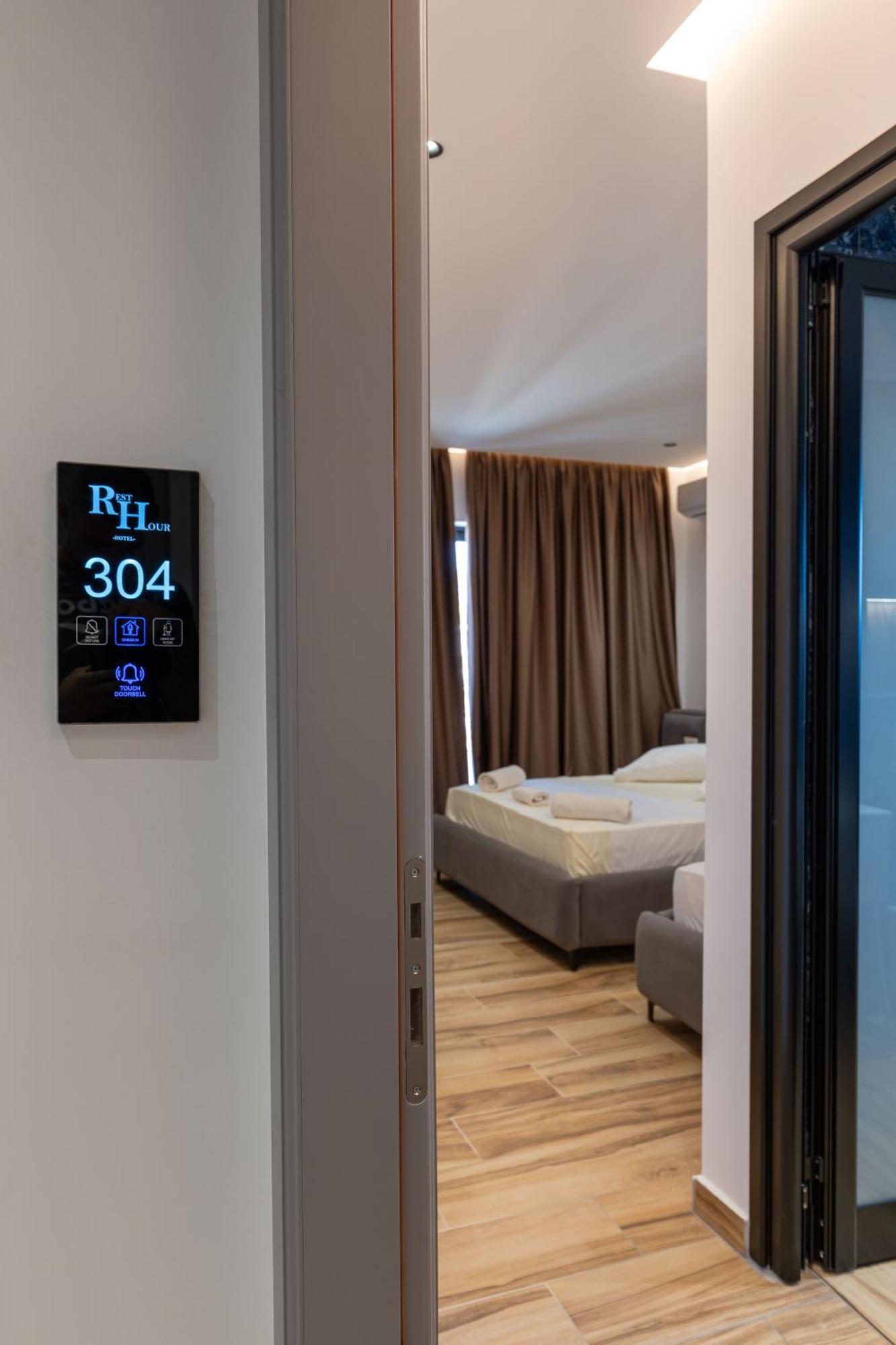 Rest Hour Hotel Ксамил Екстериор снимка