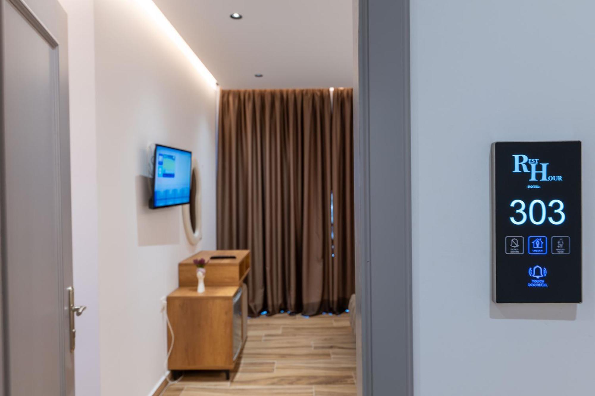 Rest Hour Hotel Ксамил Екстериор снимка
