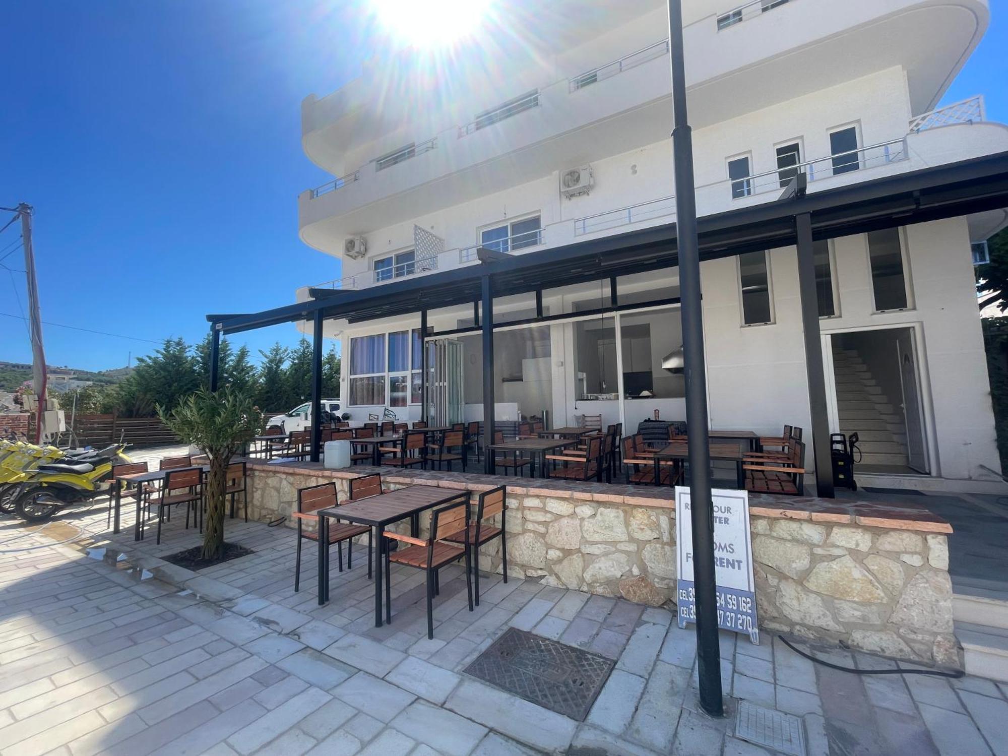 Rest Hour Hotel Ксамил Екстериор снимка